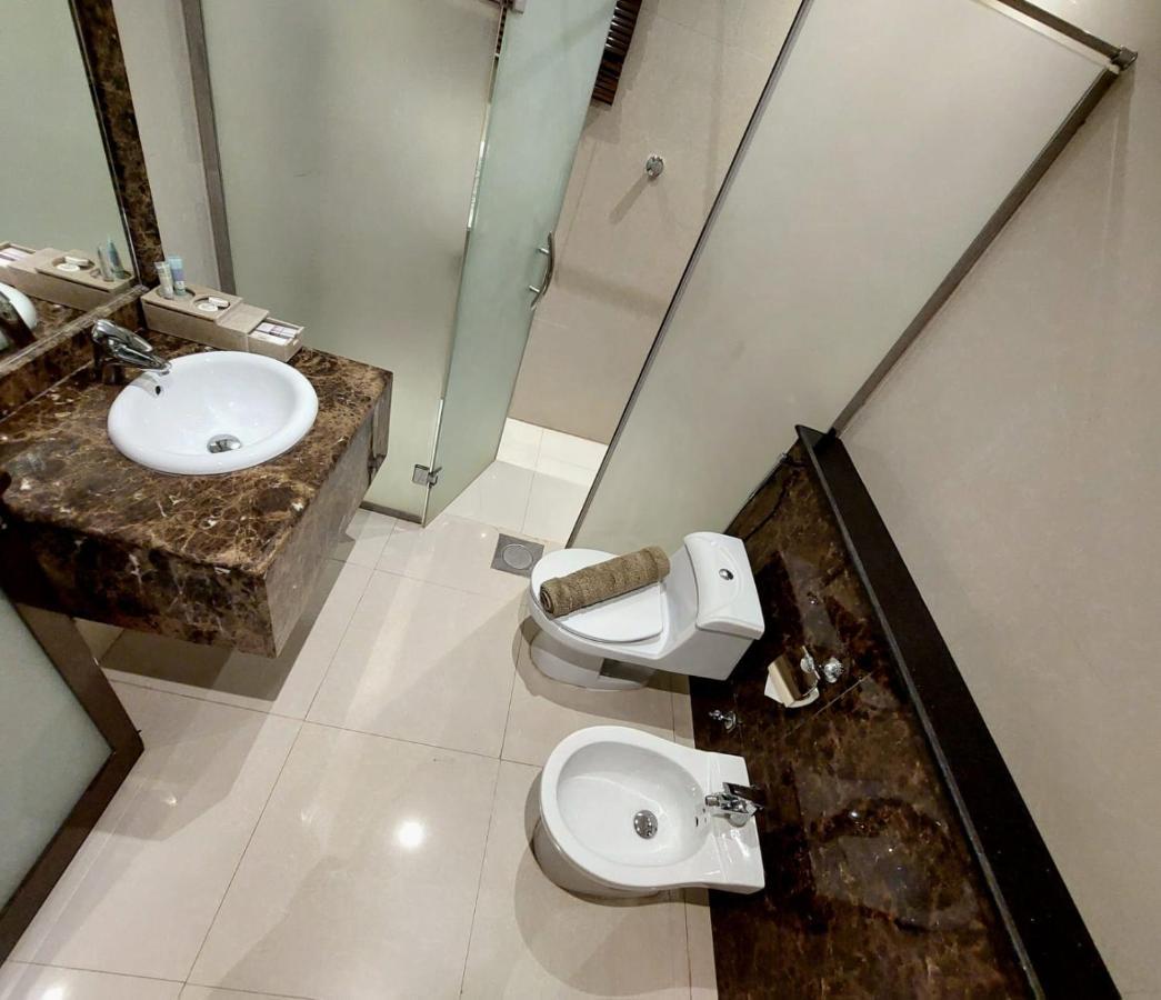 อัล มูฮัยดบ์ ดาวน์ทาวน์ Aparthotel ริยาดห์ ภายนอก รูปภาพ