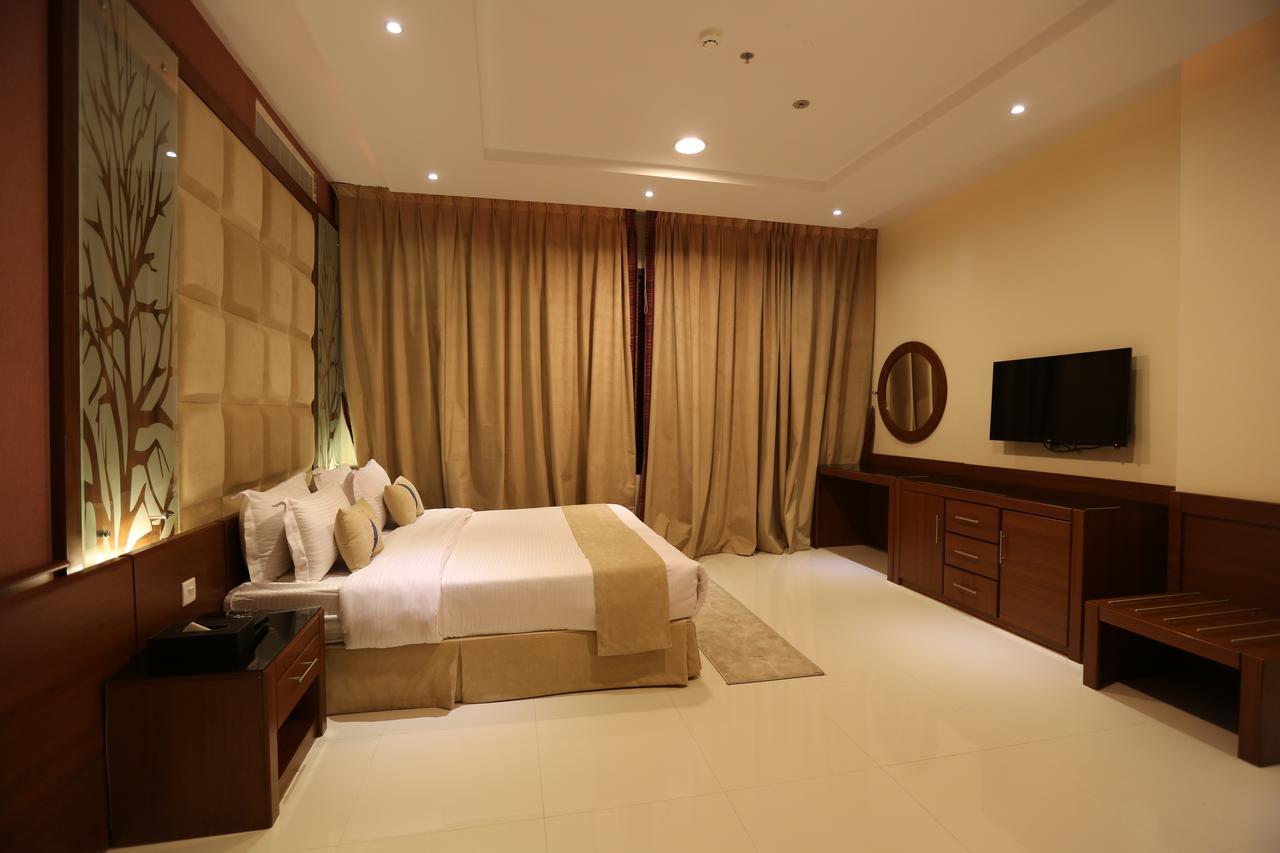 อัล มูฮัยดบ์ ดาวน์ทาวน์ Aparthotel ริยาดห์ ภายนอก รูปภาพ