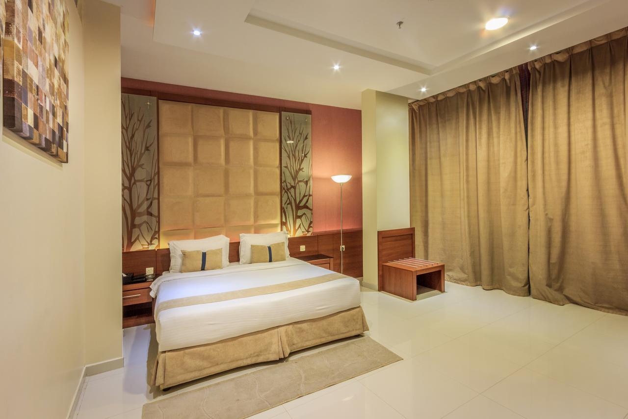 อัล มูฮัยดบ์ ดาวน์ทาวน์ Aparthotel ริยาดห์ ภายนอก รูปภาพ
